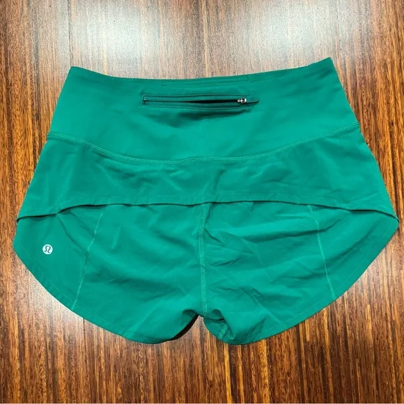 Lululemon Speed Up High-Rise Lined
Short 2.5" Raceway Green size 6 EUC - Picture 3 of 6